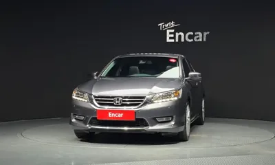 Honda Accord 2013, 70499 км, за 5880.41 USD