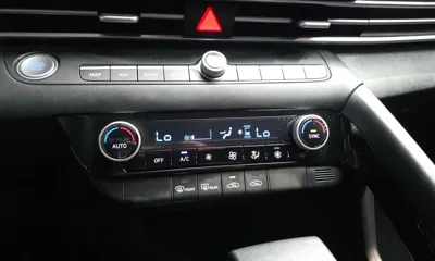 Hyundai Avante 2021, 58883 км, за 10973.04 USD - фото 29