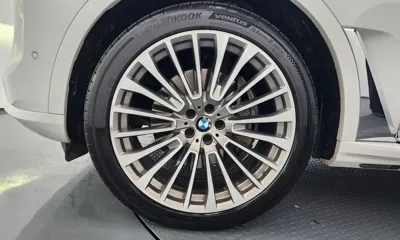 BMW X7 2023, 37918 км, за 71285.09 USD