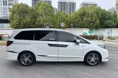 Honda Elysion 2019, 95600 км, за 24618 USD