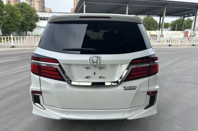 Honda Elysion 2019, 95600 км, за 24618 USD