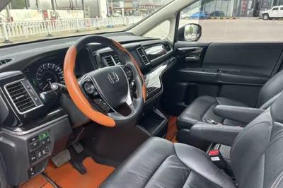 Honda Elysion 2019, 95600 км, за 24618 USD - фото 10