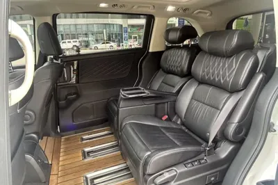 Honda Elysion 2019, 95600 км, за 24618 USD - фото 11