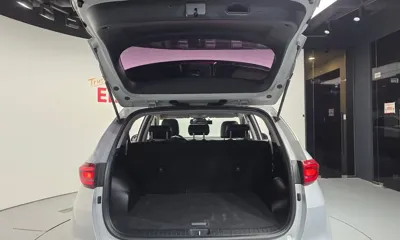 Kia Sportage 2020, 63002 км, за 11400.66 USD - фото 20
