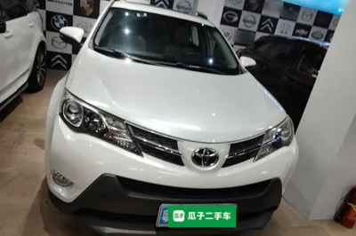 Toyota RAV4 2015, 117700 км, за 9227 USD