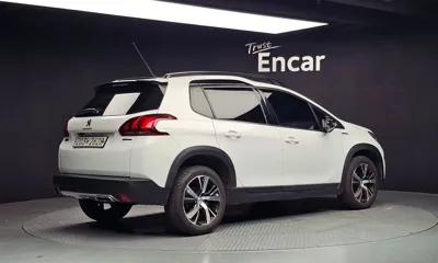Peugeot 2008 2019, 104081 км, за 5901.27 USD
