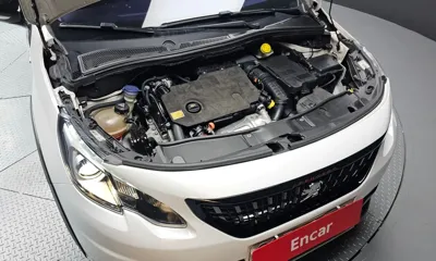 Peugeot 2008 2019, 104081 км, за 5901.27 USD - фото 6