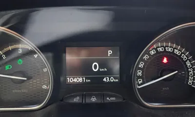Peugeot 2008 2019, 104081 км, за 5901.27 USD - фото 8