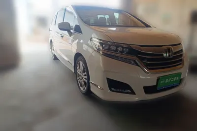 Honda Elysion 2016, 80700 км, за 19174 USD
