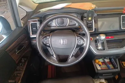 Honda Elysion 2016, 80700 км, за 19174 USD - фото 9