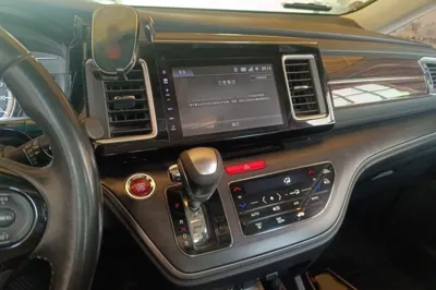 Honda Elysion 2016, 80700 км, за 19174 USD - фото 12