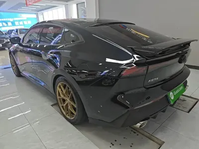 Changan UNI-V 2023, 60100 км, за 9843.84 USD