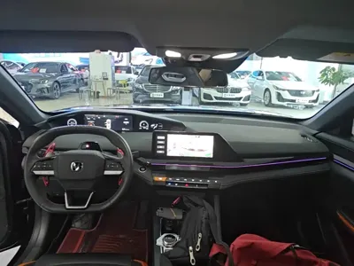 Changan UNI-V 2023, 60100 км, за 9843.84 USD - фото 10