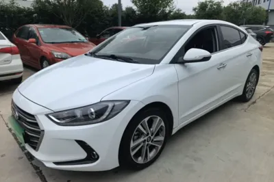 Hyundai Elantra (6th Generation · 2016 год