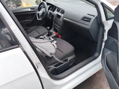 Volkswagen Golf 2016, 76600 км, за 4795.67 USD - фото 11