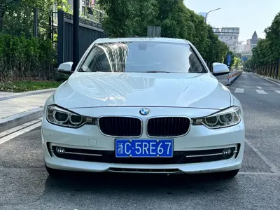 BMW 3 Series 2015, 100000 км, за 7327.7 USD