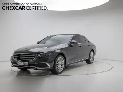 Mercedes-Benz E-Class · 2022 год