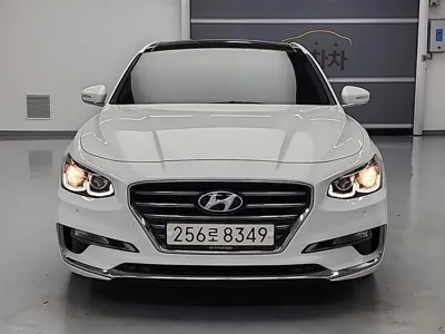 Hyundai Grandeur 2018, 77694 км, за 9780.75 USD