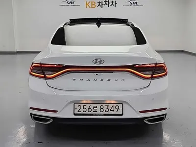 Hyundai Grandeur 2018, 77694 км, за 9780.75 USD
