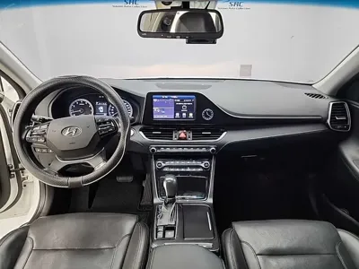 Hyundai Grandeur 2018, 77694 км, за 9780.75 USD - фото 7