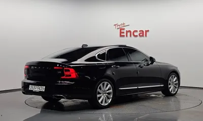 Volvo S90 2020, 57615 км, за 18886 USD