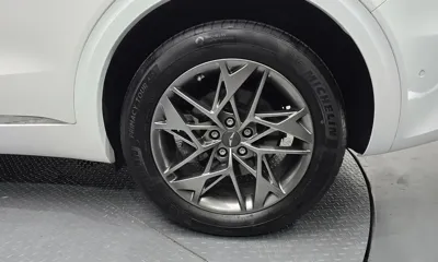 Genesis GV70 2022, 19874 км, за 27107.84 USD - фото 21