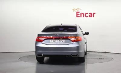 Hyundai Grandeur 2015, 129325 км, за 3298.52 USD