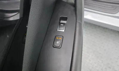 Hyundai Grandeur 2015, 129325 км, за 3298.52 USD - фото 20