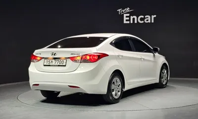 Hyundai Avante 2012, 42984 км, за 3282.13 USD