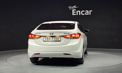 Hyundai Avante 2012, 42984 км, за 3282.13 USD