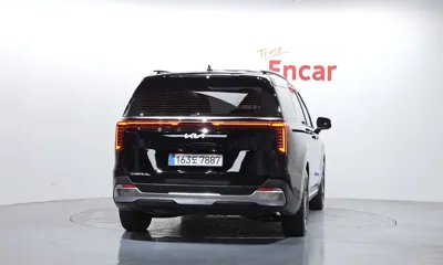 Kia Canival 2025, 3616 км, за 29680.08 USD