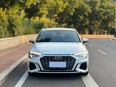 Audi A3 2023, 9000 км, за 21727.42 USD