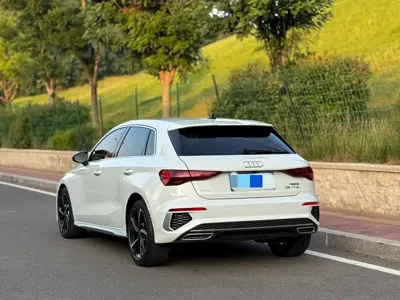 Audi A3 2023, 9000 км, за 21727.42 USD