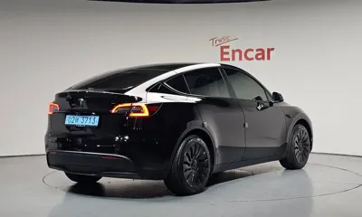 Tesla Model Y 2024, 16822 км, за 28586.3 USD