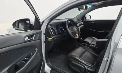 Hyundai Tucson 2019, 154132 км, за 9446.26 USD - фото 10