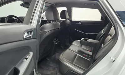 Hyundai Tucson 2019, 154132 км, за 9446.26 USD - фото 11