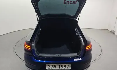 Volkswagen Arteon 2018, 53328 км, за 14065.15 USD - фото 20