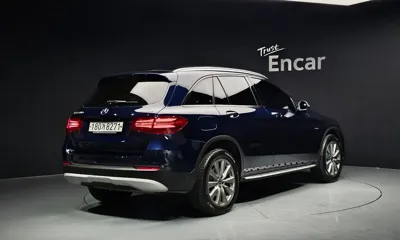 Mercedes-Benz GLC-Class 2018, 91427 км, за 15765.48 USD