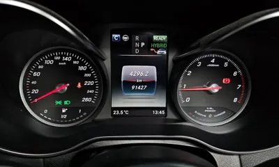 Mercedes-Benz GLC-Class 2018, 91427 км, за 15742.92 USD - фото 8