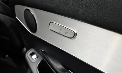 Mercedes-Benz GLC-Class 2018, 91427 км, за 15742.92 USD - фото 19