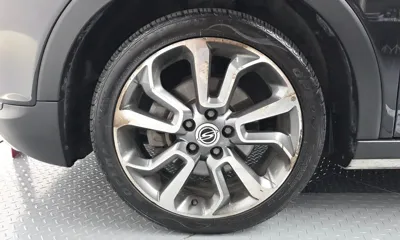 KG_Mobility_Ssangyong TIBOLI 2015, 131819 км, за 3872.92 USD