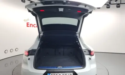Porsche Cayenne 2021, 64422 км, за 52980.54 USD - фото 20