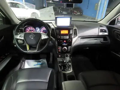 KG_Mobility_Ssangyong TIBOLI 2016, 15300 км, за 7159.74 USD