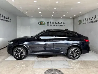 BMW X4 2023, 18100 км, за 32341.93 USD