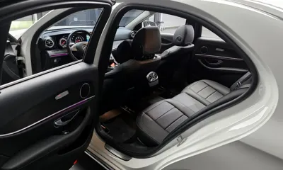 Mercedes-Benz E-Class 2018, 91358 км, за 15796.65 USD - фото 11