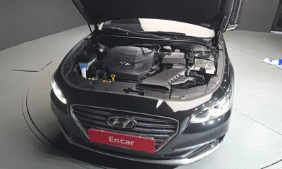 Hyundai Grandeur 2018, 110925 км, за 8192.93 USD - фото 6
