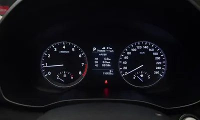 Hyundai Grandeur 2018, 110925 км, за 8192.93 USD - фото 8