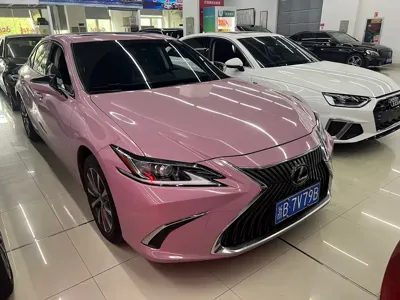 Lexus ES 2020, 65000 км, за 20526.38 USD