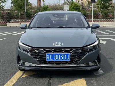 Hyundai Elantra 2021, 33000 км, за 13693.49 USD
