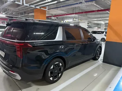 Kia Canival 2025, 17000 км, за 19179.16 USD